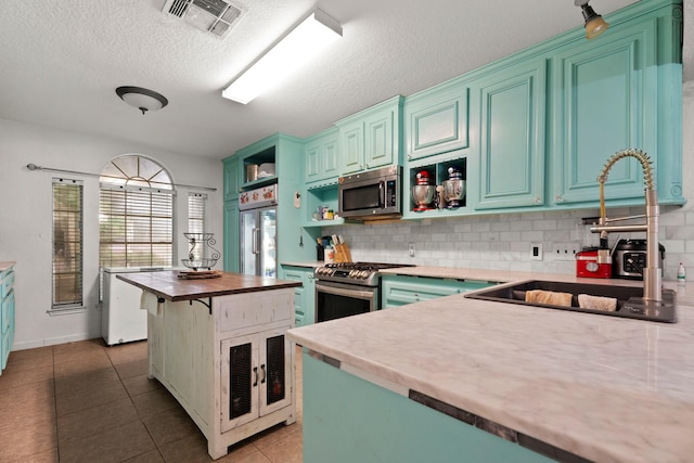 405 Spencer Lndg W, La Porte, TX 77571 - photo 4