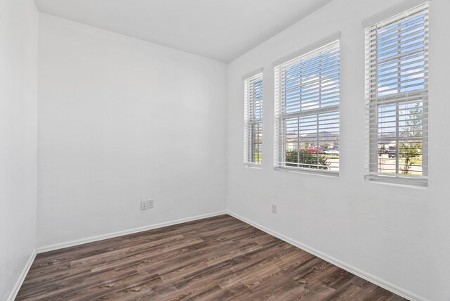 9002 Willowridge Ct, Baytown, TX 77521 - photo 5