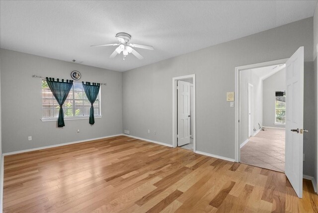 1902 E Winding Way Dr, Friendswood, TX 77546 - photo 33