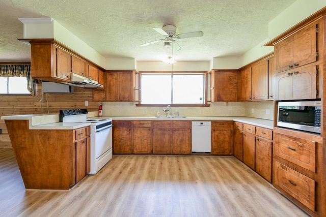 19286 Walnut Hills Dr, Conroe, TX 77302 - photo 13