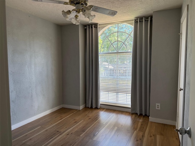 15806 Oak Mountain Dr, Houston, TX 77095 - photo 22