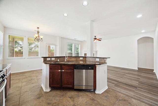 13013 Fair Breeze Ln, Pearland, TX 77584 - photo 5