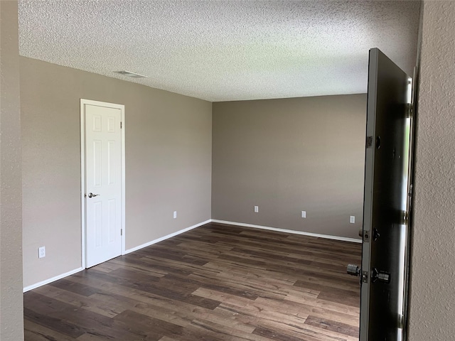1601 Meadowview Dr, Port Lavaca, TX 77979 - photo 5