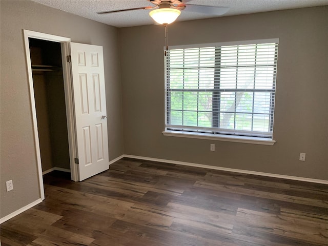 1601 Meadowview Dr, Port Lavaca, TX 77979 - photo 13