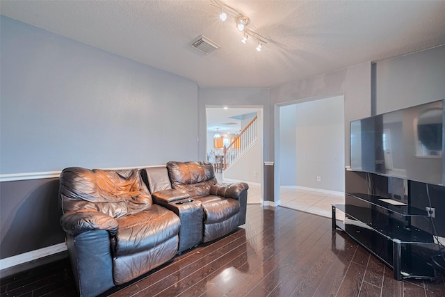 1822 Karsen Dr, Houston, TX 77049 - photo 6
