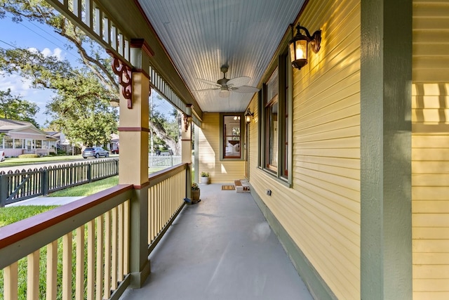 517 W Sidnor St, Alvin, TX 77511 - photo 6