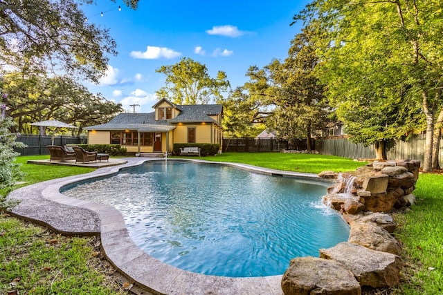 517 W Sidnor St, Alvin, TX 77511 - photo 40