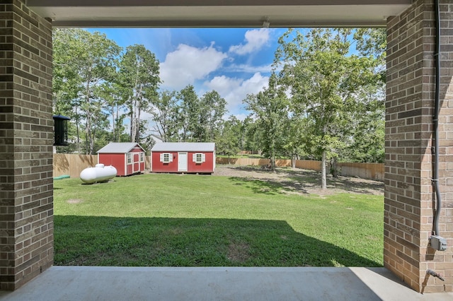 18207 Samie Nell Ct, Willis, TX 77378 - photo 35