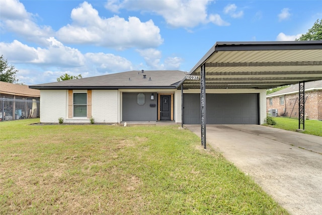 10938 Fleming Dr, Houston, TX 77013 - photo 4