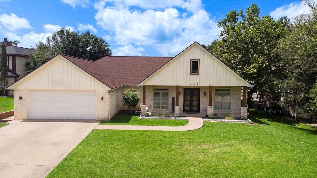 308 Brookhollow Dr, Huntsville, TX 77340 - photo 1