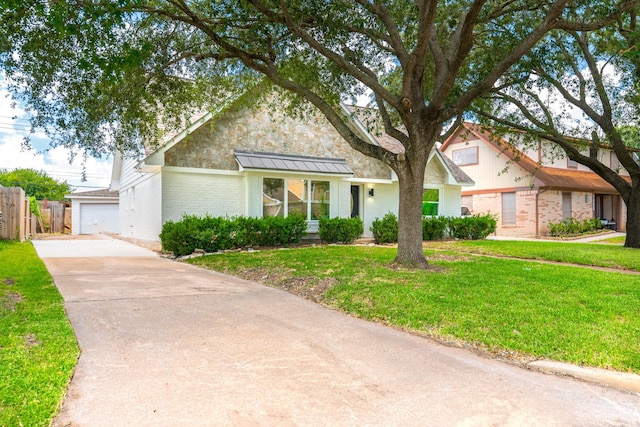 1819 Pinewood Ct, Sugar Land, TX 77498 - photo 2