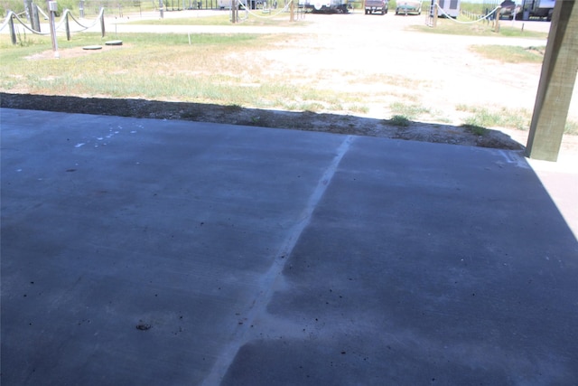 1241 Mabry St, Gilchrist, TX 77617 - photo 7