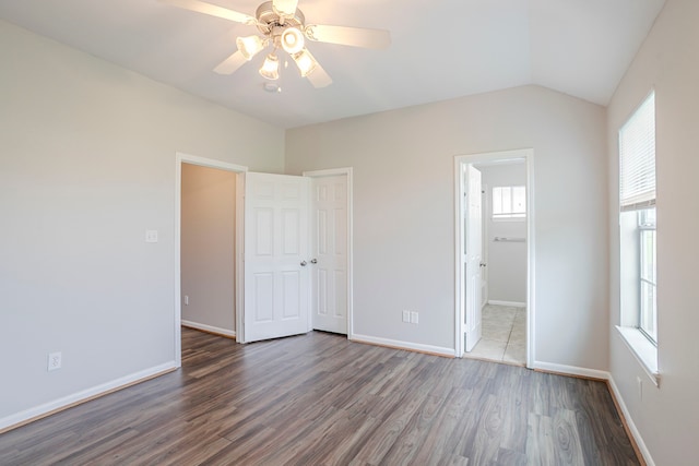 4914 N Cancun Dr, Houston, TX 77045 - photo 21