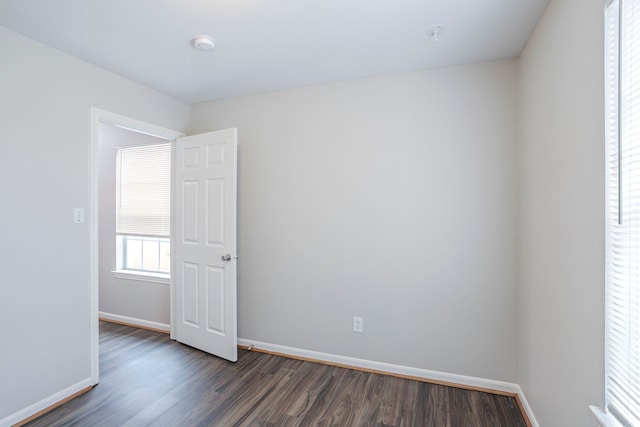 4914 N Cancun Dr, Houston, TX 77045 - photo 25