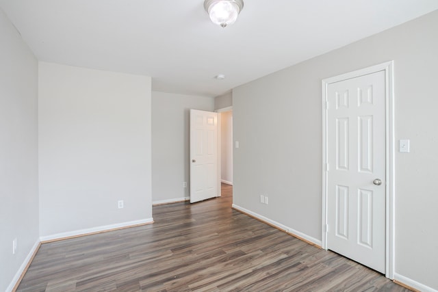 4914 N Cancun Dr, Houston, TX 77045 - photo 32