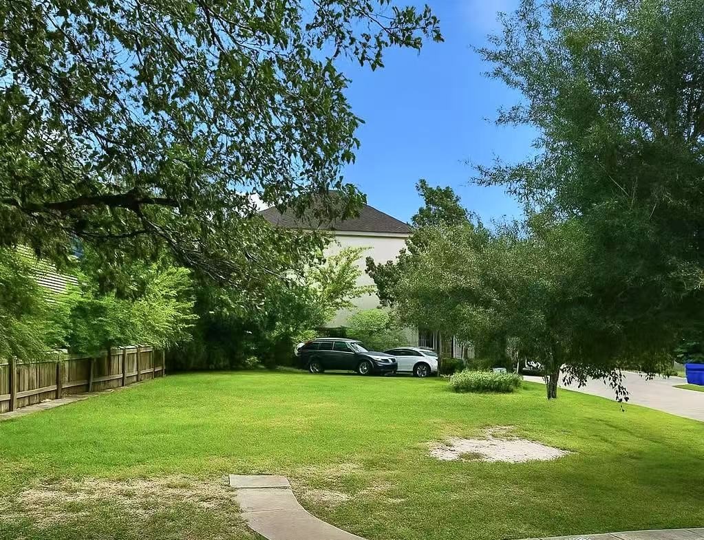 5219 Schuler St, Houston, TX 77007 - photo 1