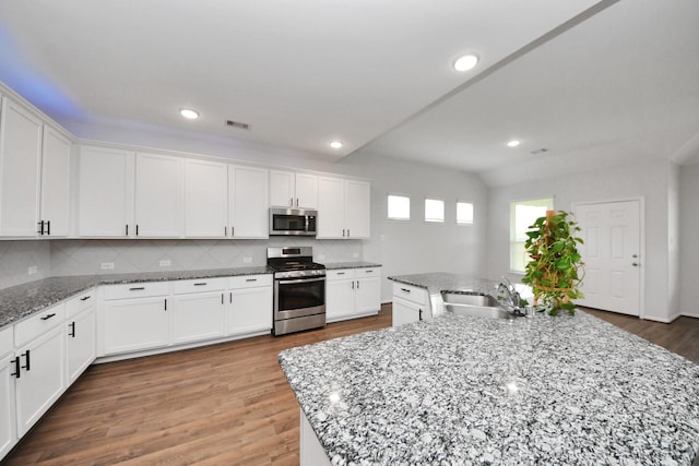 2326 Kelson Cove Dr, La Marque, TX 77568 - photo 13