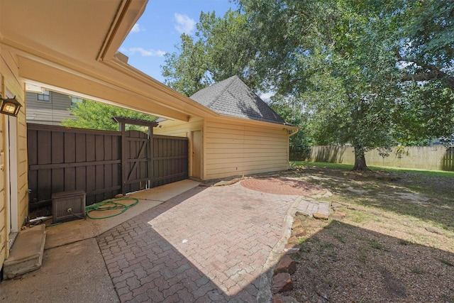 5615 Gladehill Dr, Houston, TX 77345 - photo 32