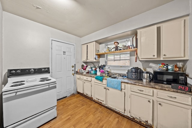 4208 Delhi St, Houston, TX 77022 - photo 16