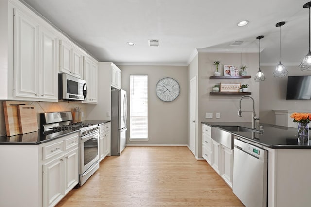 1413 W 26th St, Houston, TX 77008 - photo 13