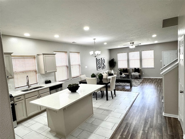 15922 Sonoma Park Dr, Houston, TX 77049 - photo 4