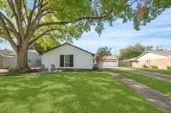 1202 Walnut Bend Ln, Houston, TX 77042 - photo 2