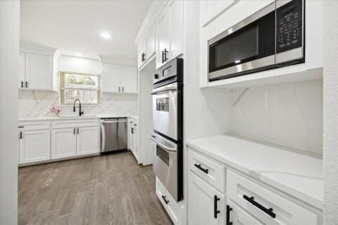 1202 Walnut Bend Ln, Houston, TX 77042 - photo 10