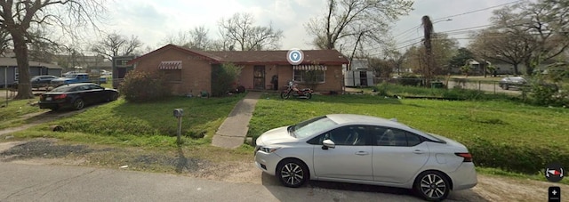 7611 Lawn St, Houston, TX 77088 - photo 1