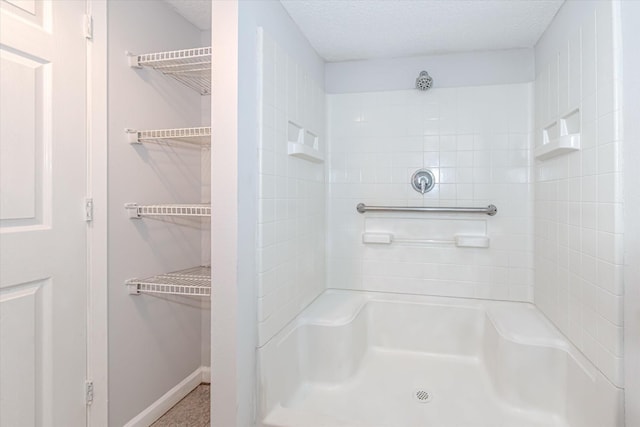 9026 Carousel Ln And B, Unit A, Houston, TX 77080 - photo 18