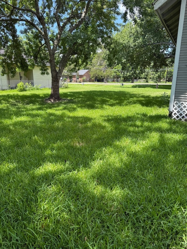 3806 Barkaloo Rd, Baytown, TX 77521 - photo 13