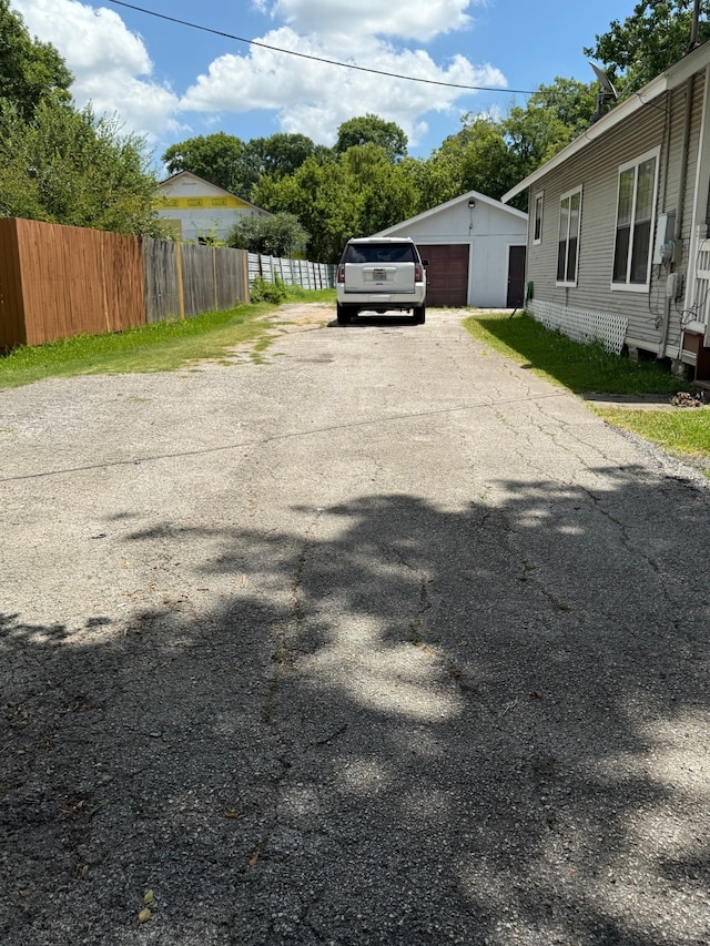 3806 Barkaloo Rd, Baytown, TX 77521 - photo 15