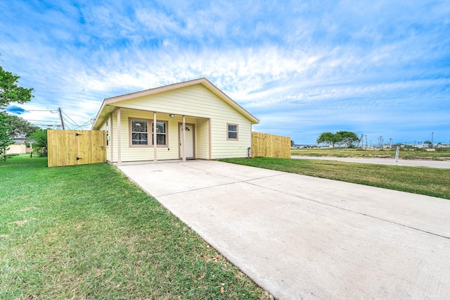502 W 6th St, Freeport, TX 77541 - photo 3
