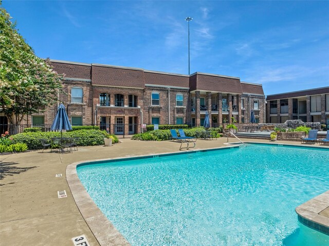 7575 Katy Fwy Unit 101, Houston, TX 77024 - photo 5