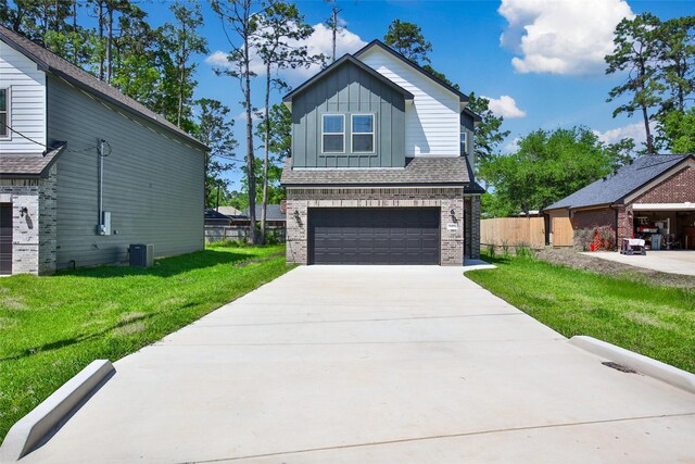 1452 Glenoaks Dr, Conroe, TX 77385 - photo 1