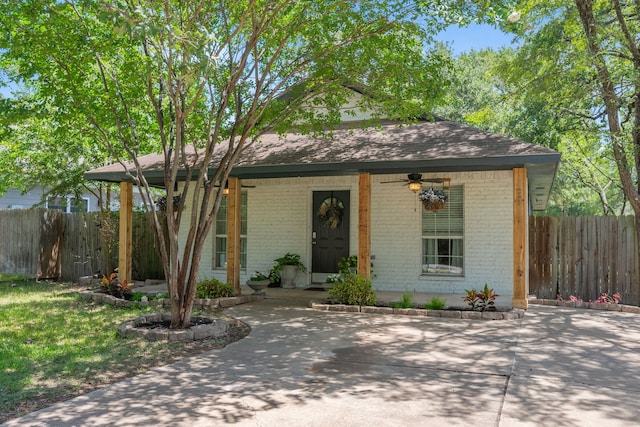 403 Wallace St, Bryan, TX 77803 - photo 2