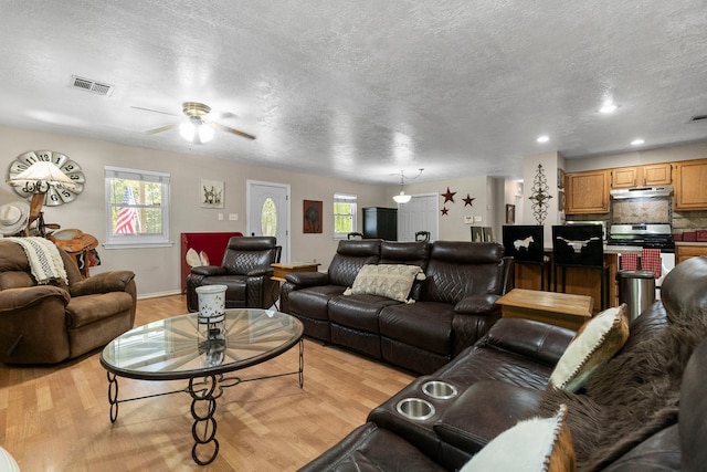 1100 Papoose Trl, Conroe, TX 77316 - photo 8