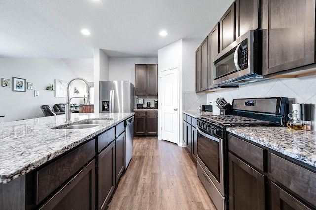 2714 Hoffman Ct, Conroe, TX 77304 - photo 11
