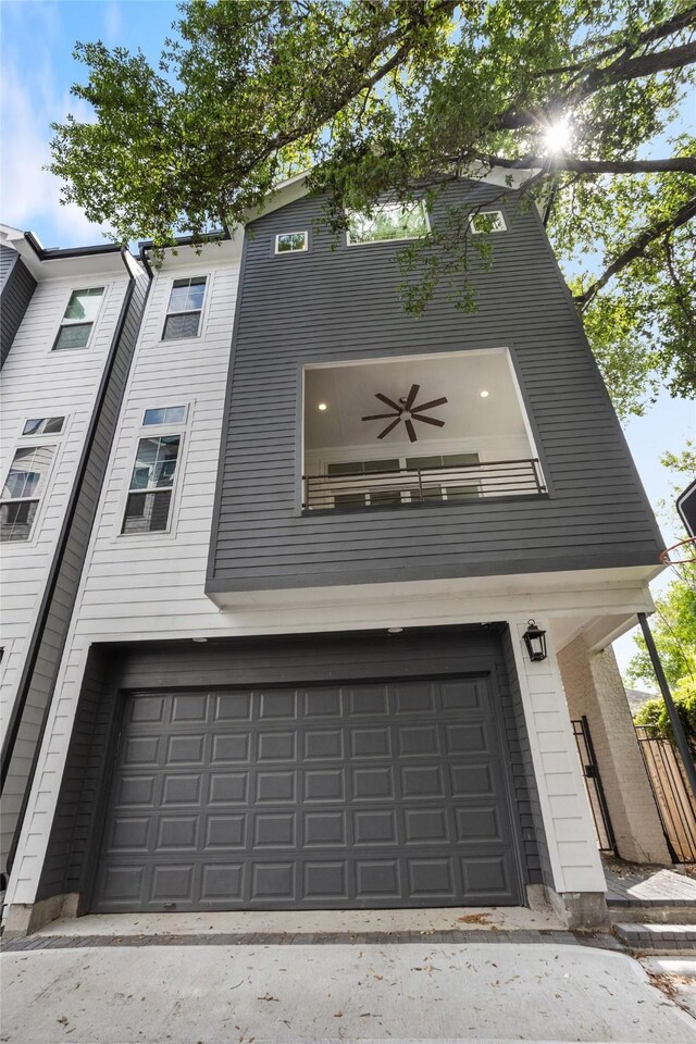 4504 Yupon St, Houston, TX 77006 - photo 45