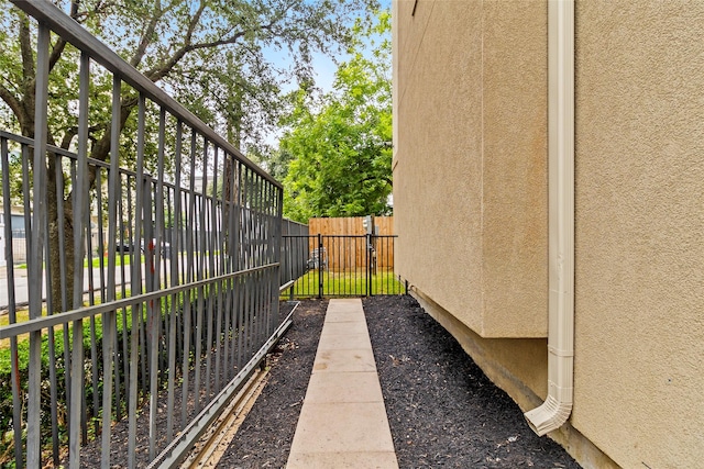 2125 Roy St Unit D, Houston, TX 77007 - photo 10