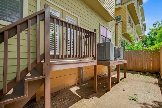 2043 W 14th 1/2 St, Houston, TX 77008 - photo 37