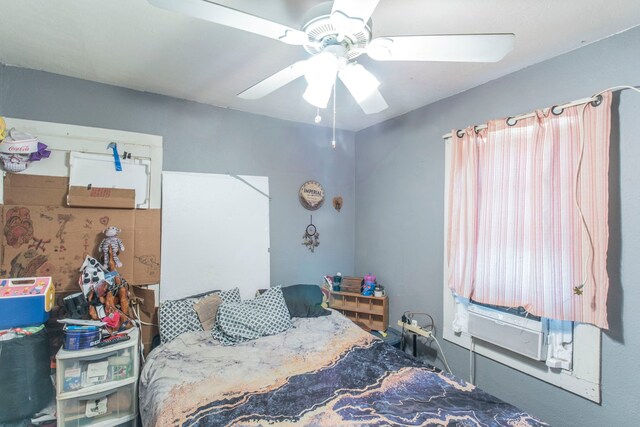 1009 Wainwright St, Houston, TX 77022 - photo 23
