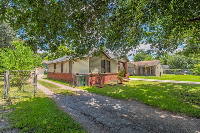 1009 Wainwright St, Houston, TX 77022 - photo 2