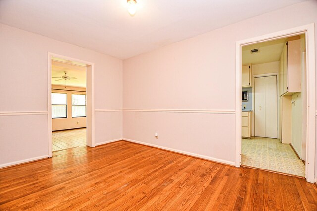 5829 Jackwood St, Houston, TX 77074 - photo 11