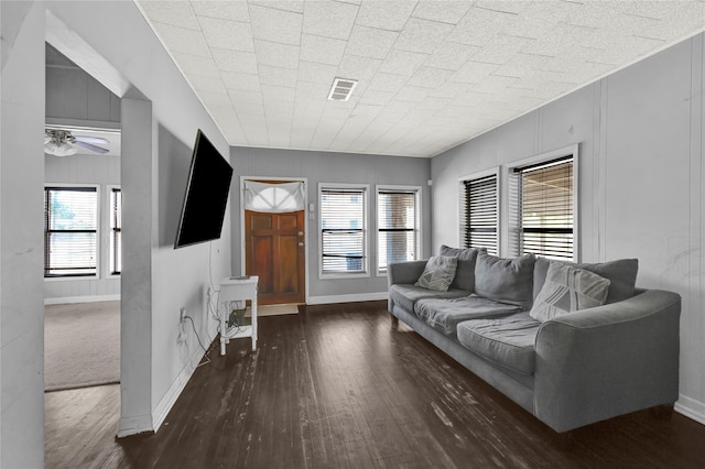 720 Yupon St, Baytown, TX 77520 - photo 4