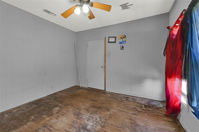 720 Yupon St, Baytown, TX 77520 - photo 15