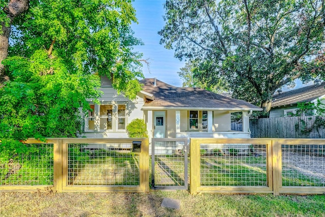 608 Enid St, Houston, TX 77009 - photo 2