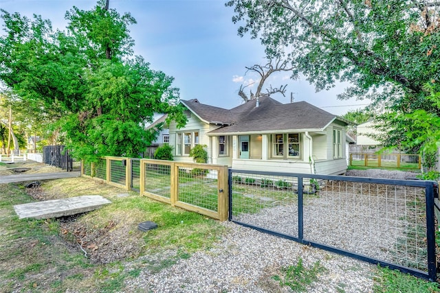 608 Enid St, Houston, TX 77009 - photo 4