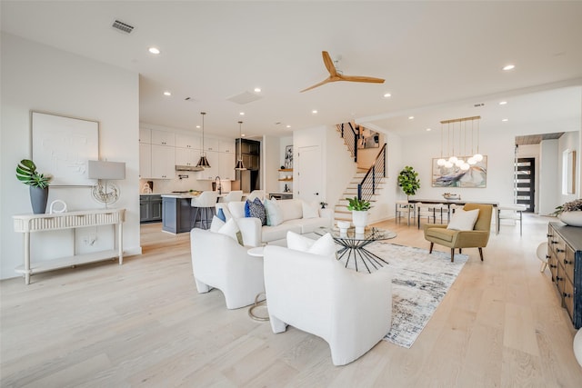 902 E 25th St, Houston, TX 77009 - photo 12