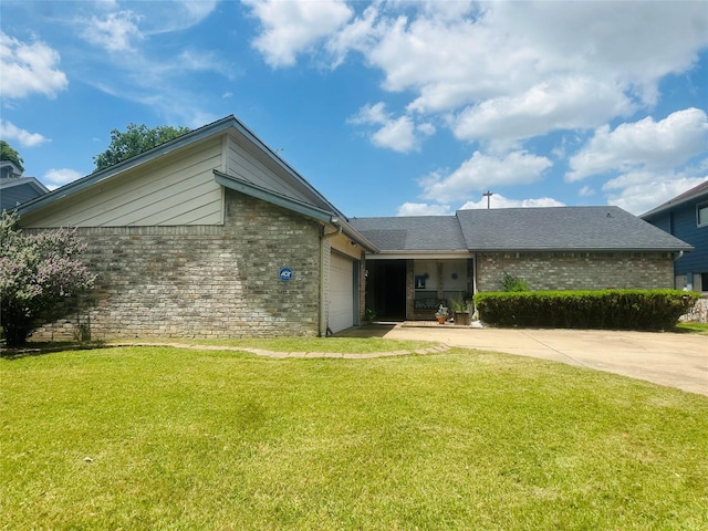13306 Rain Lily Ln, Houston, TX 77083 - photo 2
