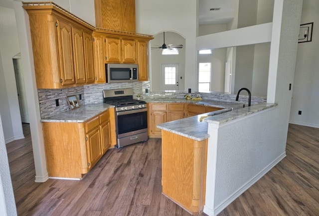 53 Joshua Ct, Lake Jackson, TX 77566 - photo 5